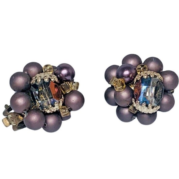 Vintage Japan Purple Rhinestone Flower Clip-On Earrings 1" Beaded Jewelry - Picture 2 of 11